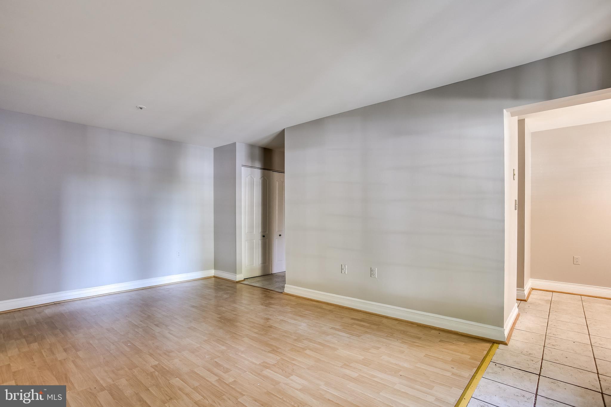 8384 Montgomery Run Road, Unit A Ellicott City, MD 21043 - Photo 6 of 29 Living Room