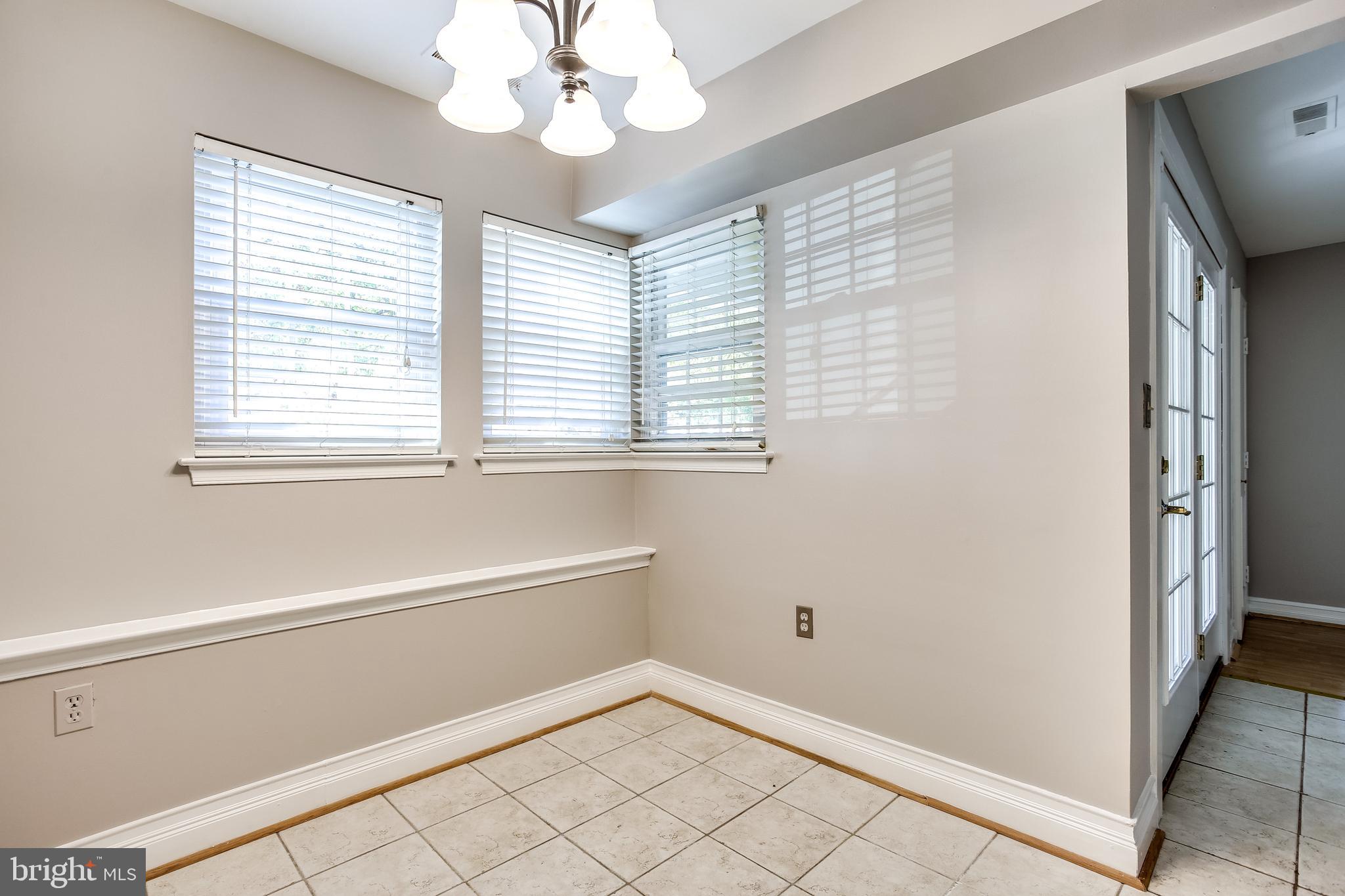 8384 Montgomery Run Road, Unit A Ellicott City, MD 21043 - Photo 7 of 29 Dining Room