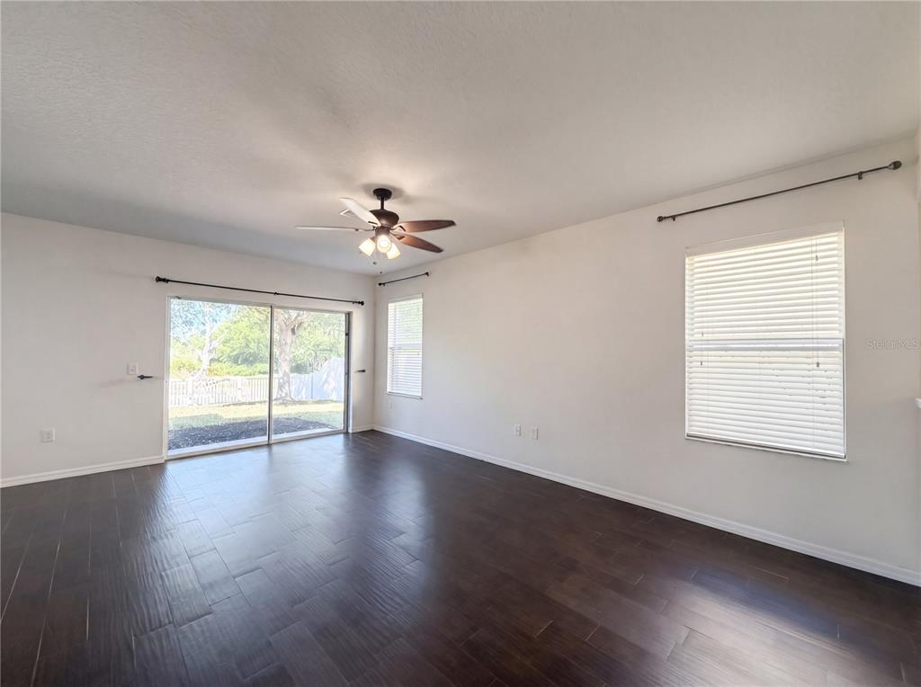 12437 Field Point Way Spring Hill, FL 34610 - Photo 10 of 35 Gallery Image 10