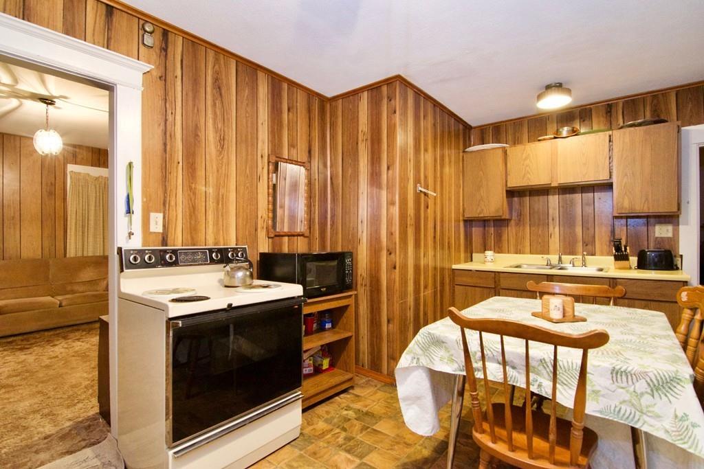 95 Maynard Street Springfield, MA 01109 - Photo 12 of 25 Gallery Image 12