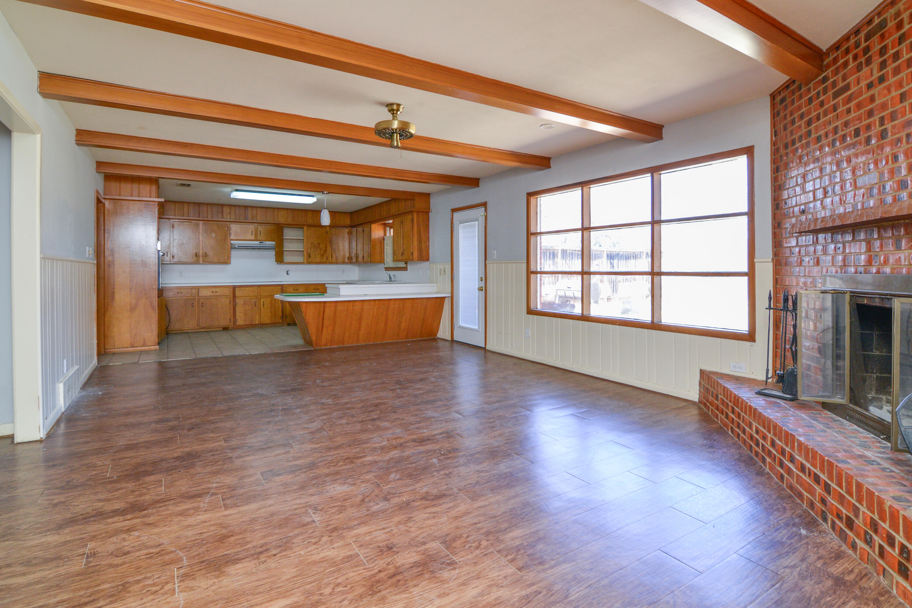 2316 58th Street Lubbock, TX 79412 - Photo 6 of 22 2316 58th-5