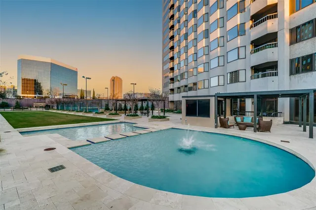 $5,250 | 3030 McKinney Avenue, Unit 501, Dallas, TX 75204