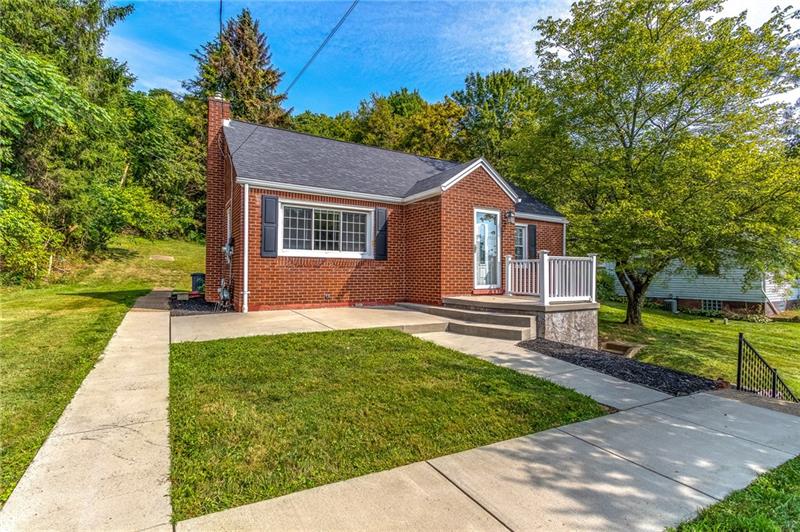 171 Ridgeview Drive Aliquippa, PA 15001 - Photo 1 of 15 Gallery Image 1