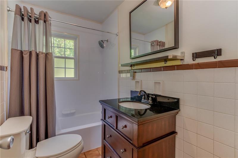 171 Ridgeview Drive Aliquippa, PA 15001 - Photo 12 of 15 Gallery Image 12