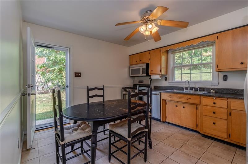 171 Ridgeview Drive Aliquippa, PA 15001 - Photo 7 of 15 Gallery Image 7