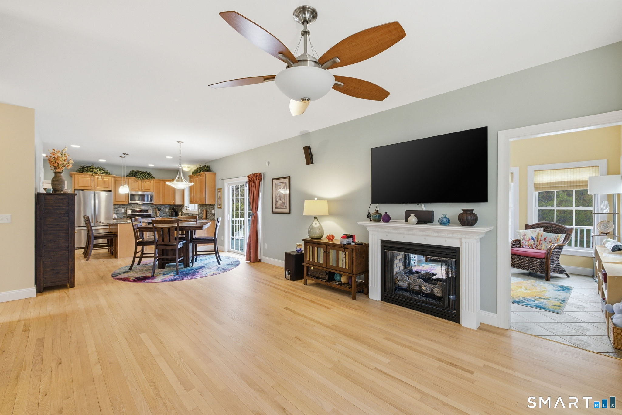 9 Coventry Lane Oxford, CT 06478 - Photo 5 of 38
