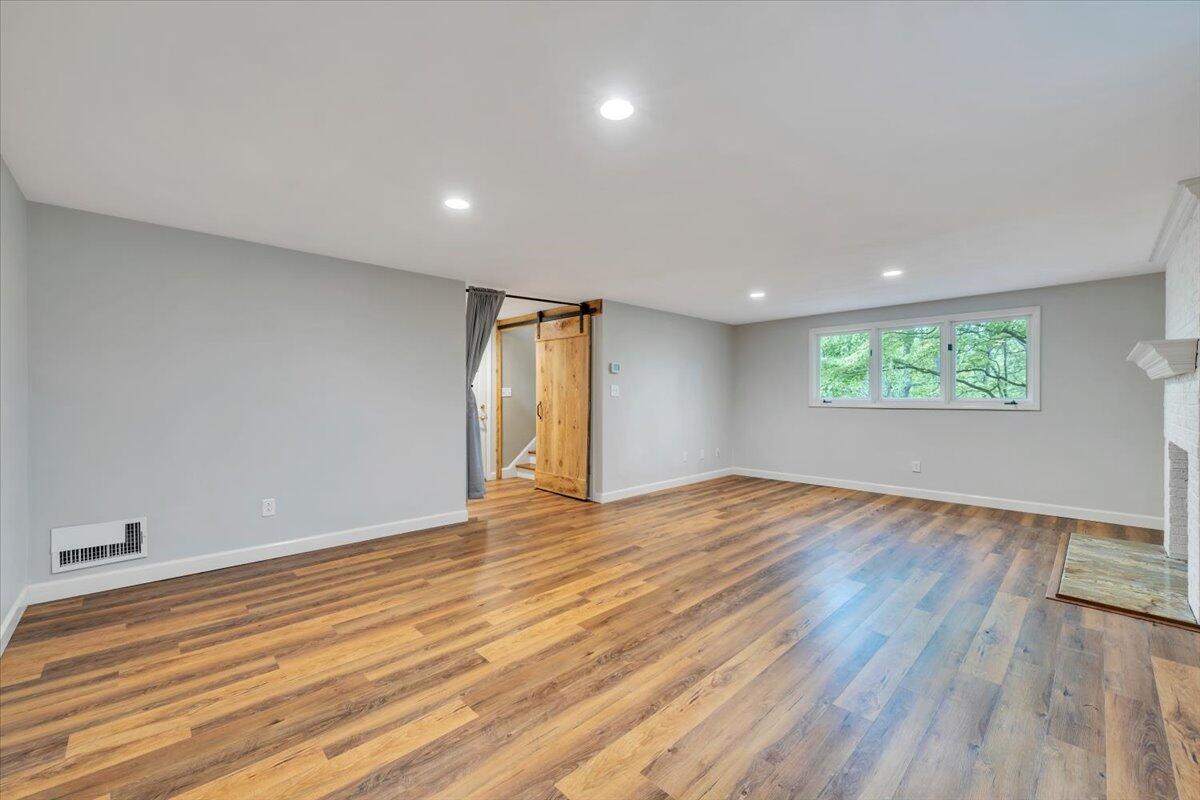 5424 Highfields Road Roanoke, VA 24018 - Photo 29 of 47 32-MIB01317