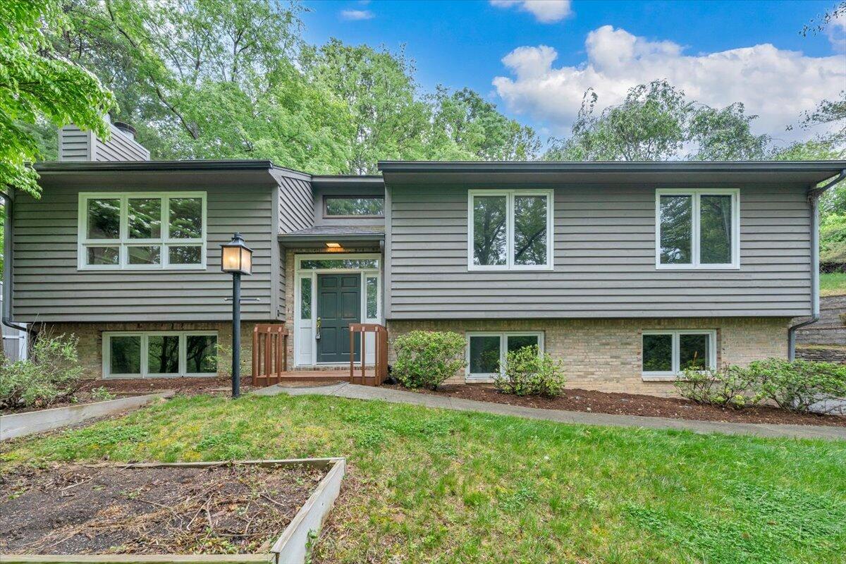 5424 Highfields Road Roanoke, VA 24018 - Photo 44 of 47 47-MIB01344
