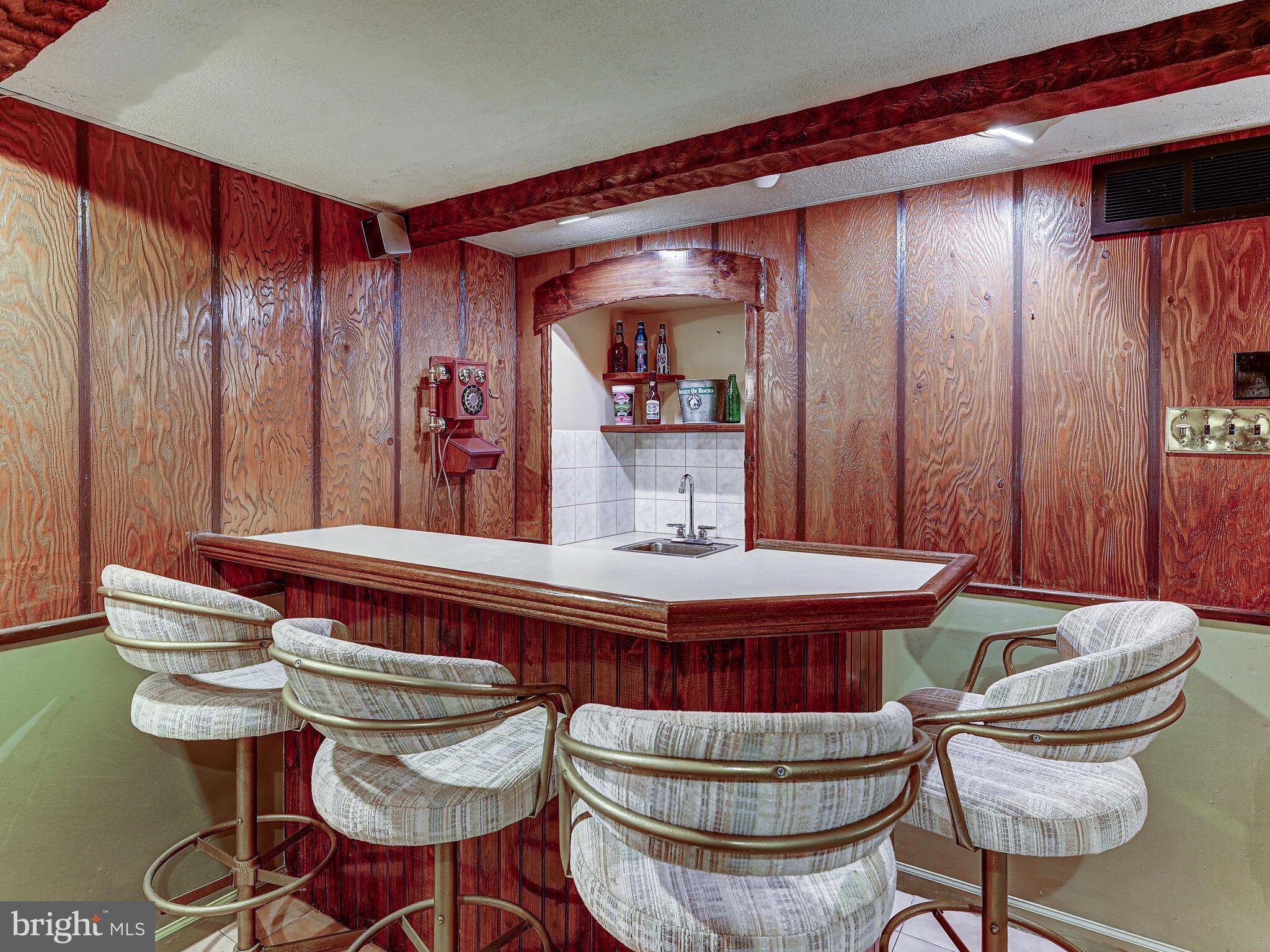 1601 Valley Road Newtown Square, PA 19073 - Photo 44 of 49 With Bar