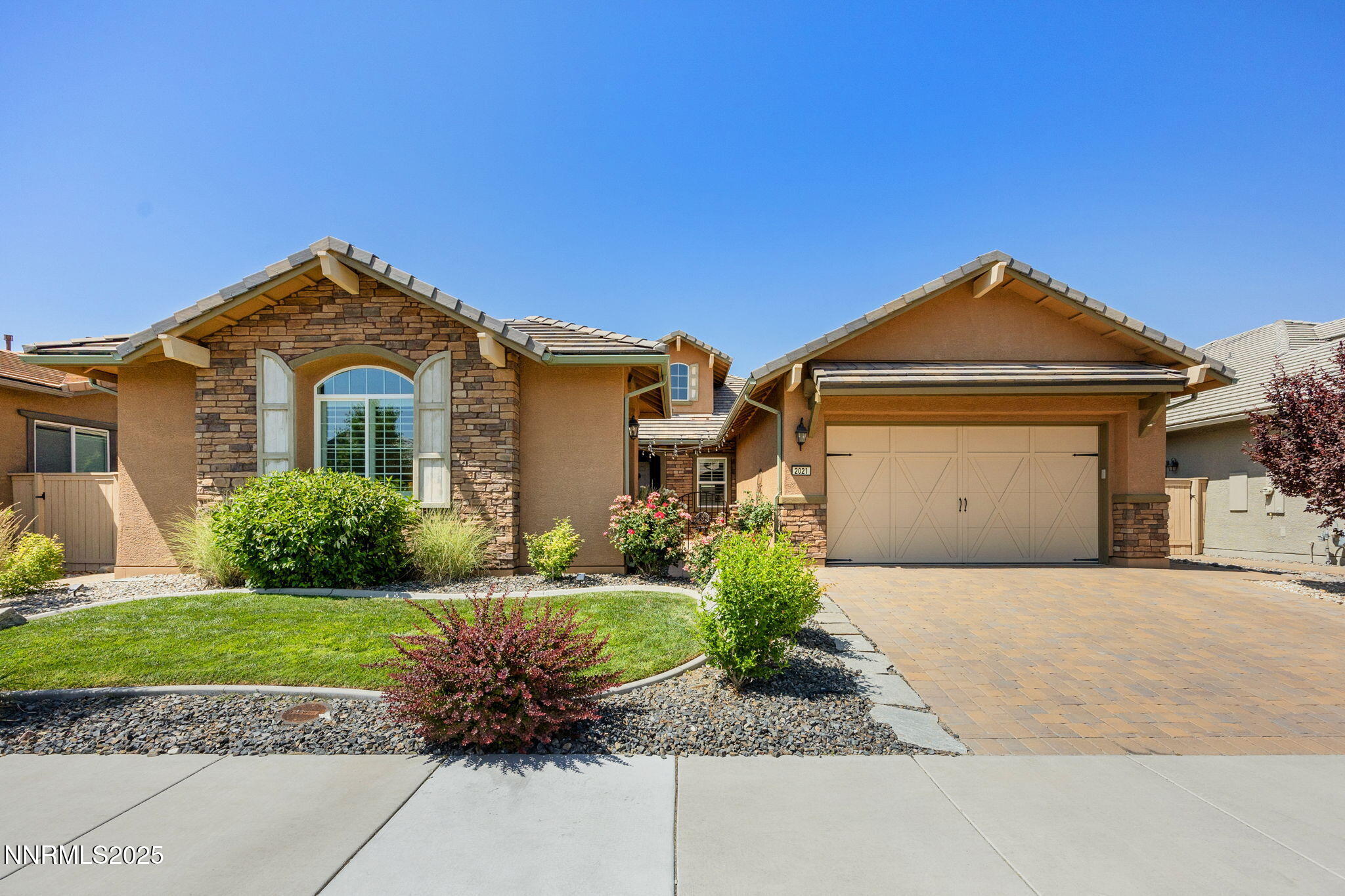 63-web-or-mls-2021 Neviekay Ln-63