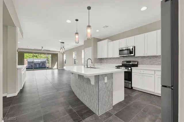 $709,000 | 12816 Alcores Street, Las Vegas, NV 89141