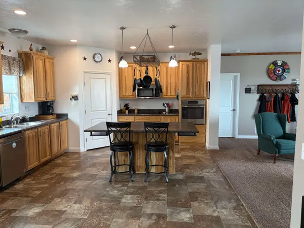 $586,500 | 3 Winds Vw Drive, Rock Springs, WY 82901