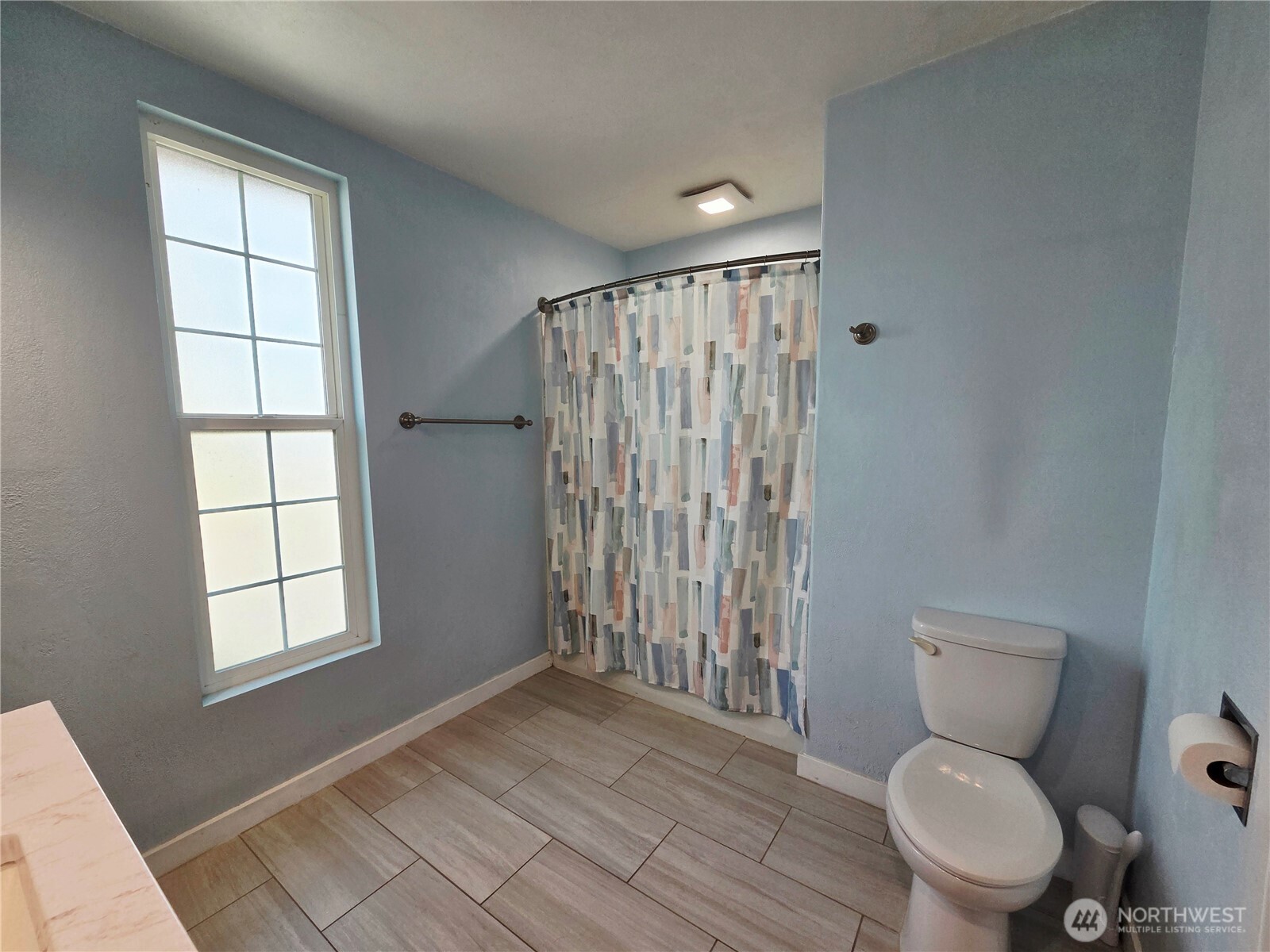 2360 Elgin Road Northeast Moses Lake, WA 98837 - Photo 14 of 40