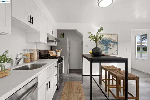 $599,000 | 1815 2nd Street, Alameda, CA 94501