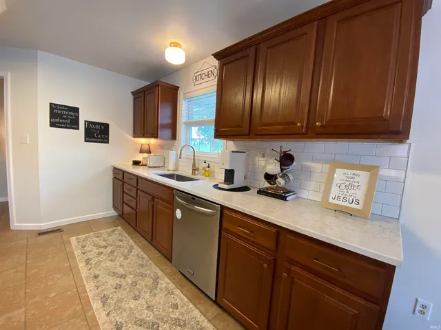 $380,000 | 628 Fellowship Drive, Bedford, IN 47421