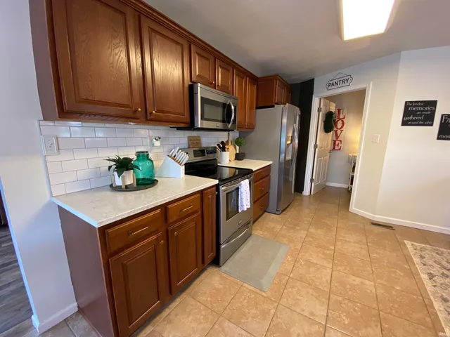 $380,000 | 628 Fellowship Drive, Bedford, IN 47421