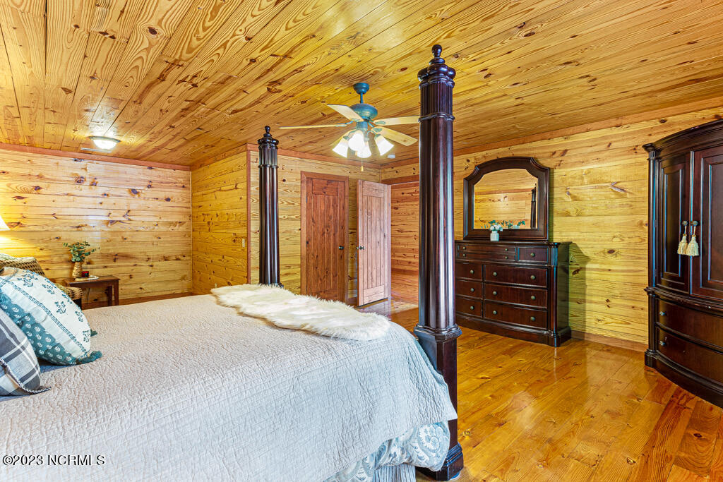 1158 Crabtree Road Carthage, NC 28327 - Photo 17 of 46 Primary Bedroom