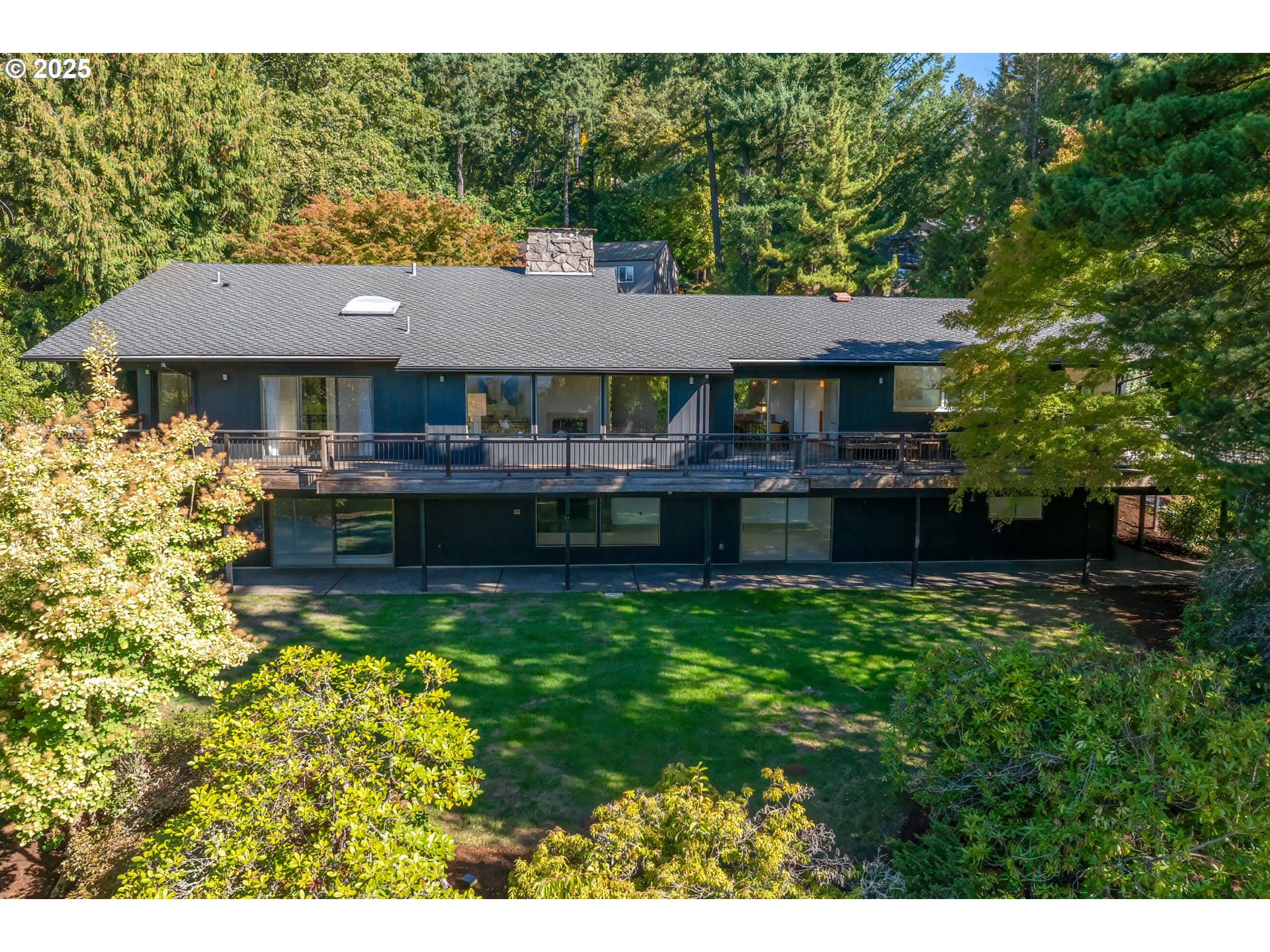 3450 Southwest 44th Avenue Portland, OR 97221 - Photo 39 of 47