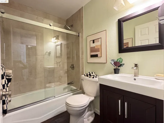 $1,198,000 | 3365 Los Prados Street, San Mateo, CA 94403