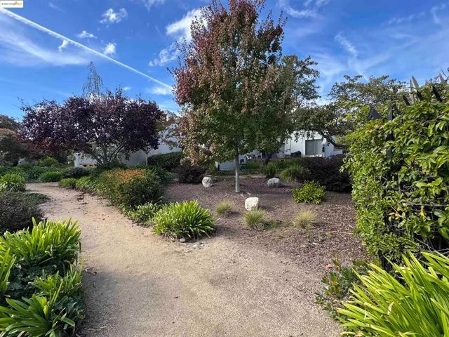 $1,198,000 | 3365 Los Prados Street, San Mateo, CA 94403