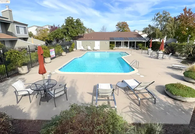 $1,198,000 | 3365 Los Prados Street, San Mateo, CA 94403