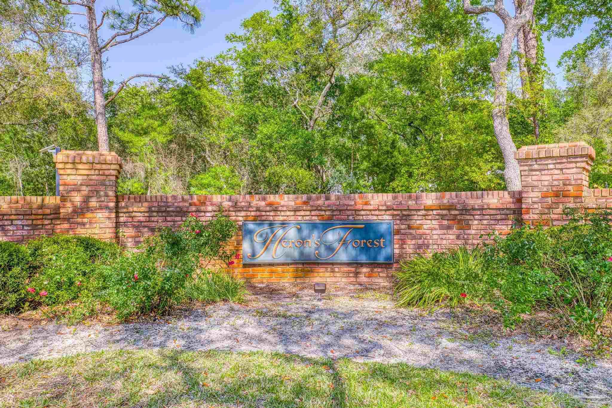 10048 Rookery Road Pensacola, FL 32507 - Photo 6 of 48 Gallery Image 6
