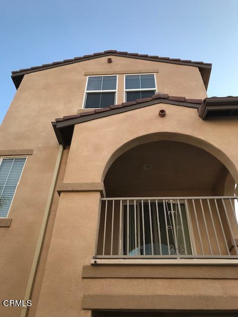 4635 Via Del Sol Camarillo, CA 93012 - Photo 2 of 16 a view of washer and dryer