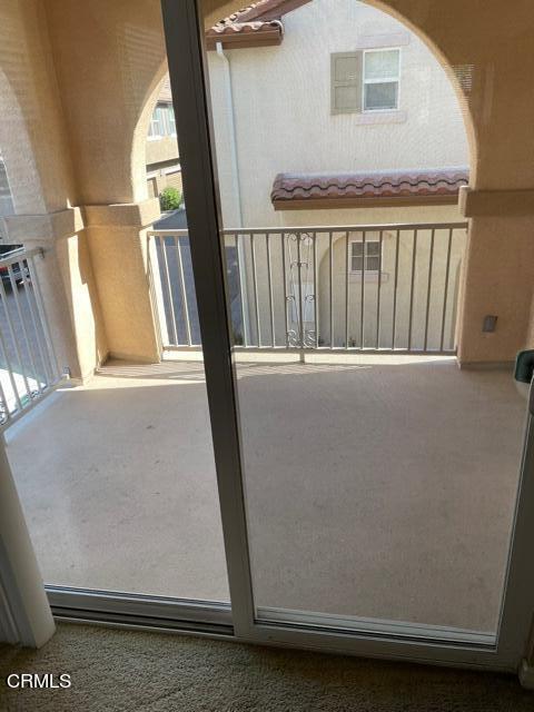 4635 Via Del Sol Camarillo, CA 93012 - Photo 7 of 16 a view of balcony with furniture