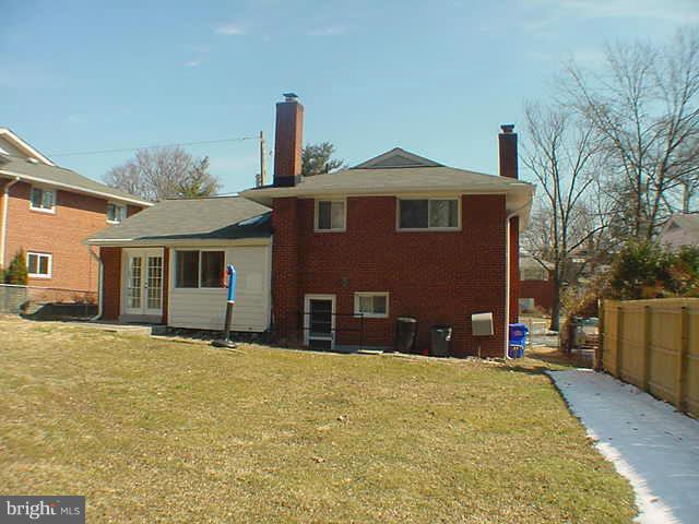 10306 Leslie Street Silver Spring, MD 20902 - Photo 16 of 21 Exterior (Rear)