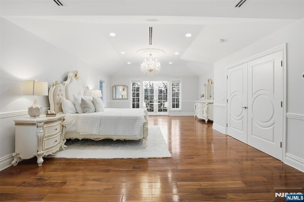 405 Liberty Road Englewood, NJ 07631 - Photo 18 of 37