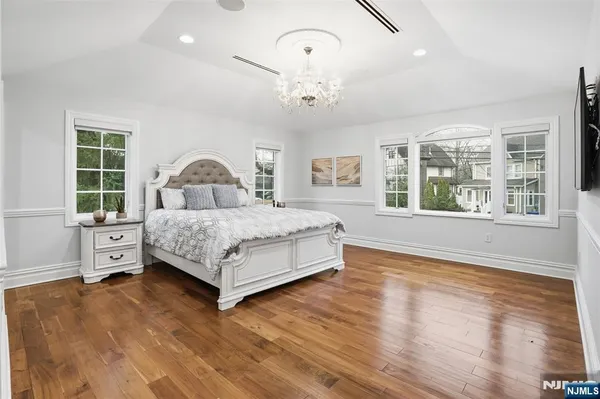 $2,395,000 | 405 Liberty Road, Englewood, NJ 07631