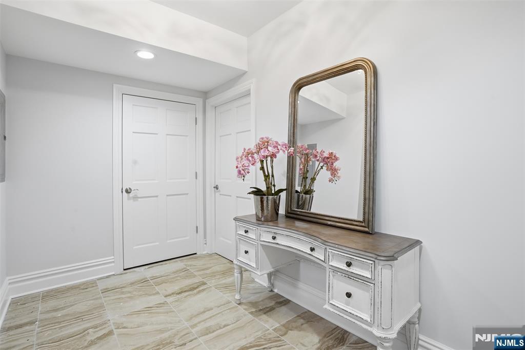 405 Liberty Road Englewood, NJ 07631 - Photo 29 of 37