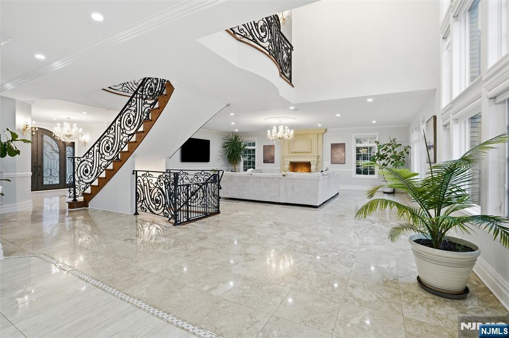 405 Liberty Road Englewood, NJ 07631 - Photo 7 of 37