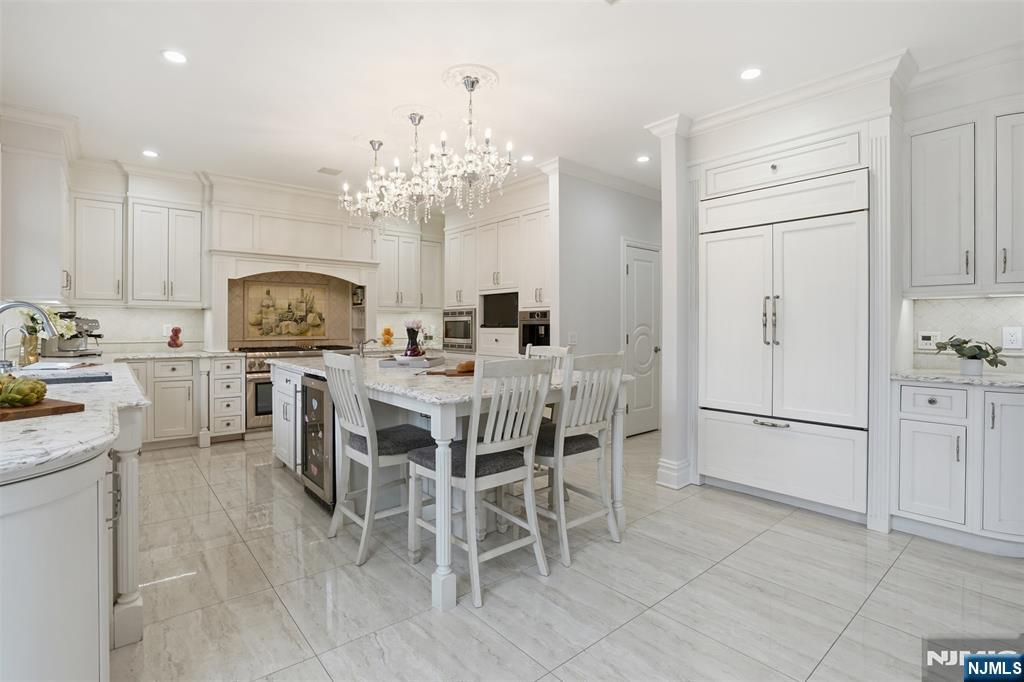 405 Liberty Road Englewood, NJ 07631 - Photo 8 of 37