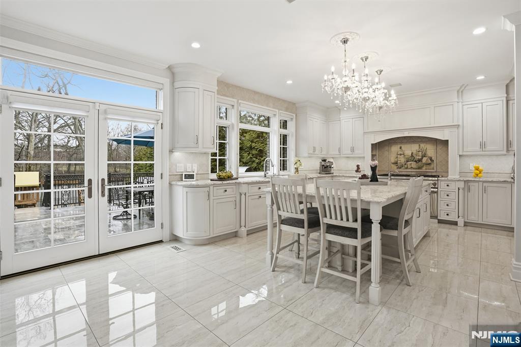 405 Liberty Road Englewood, NJ 07631 - Photo 10 of 37