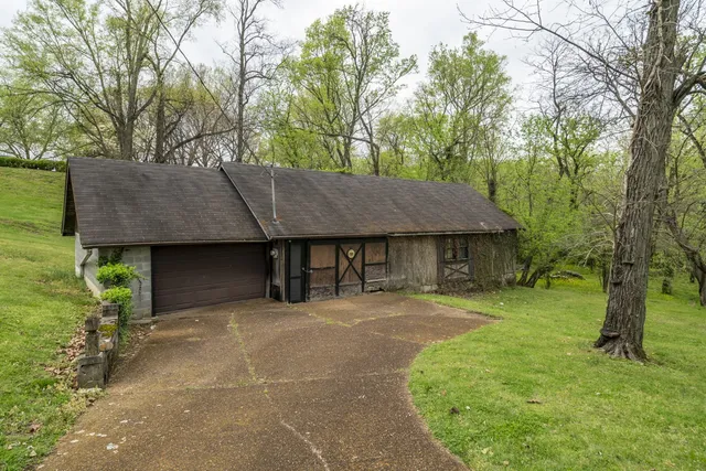 $1,375,000 | 701 Preston Road, Antioch, TN 37013