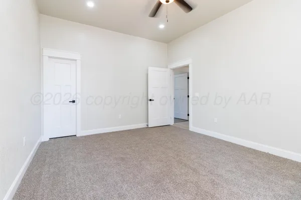 an empty room with an entryway