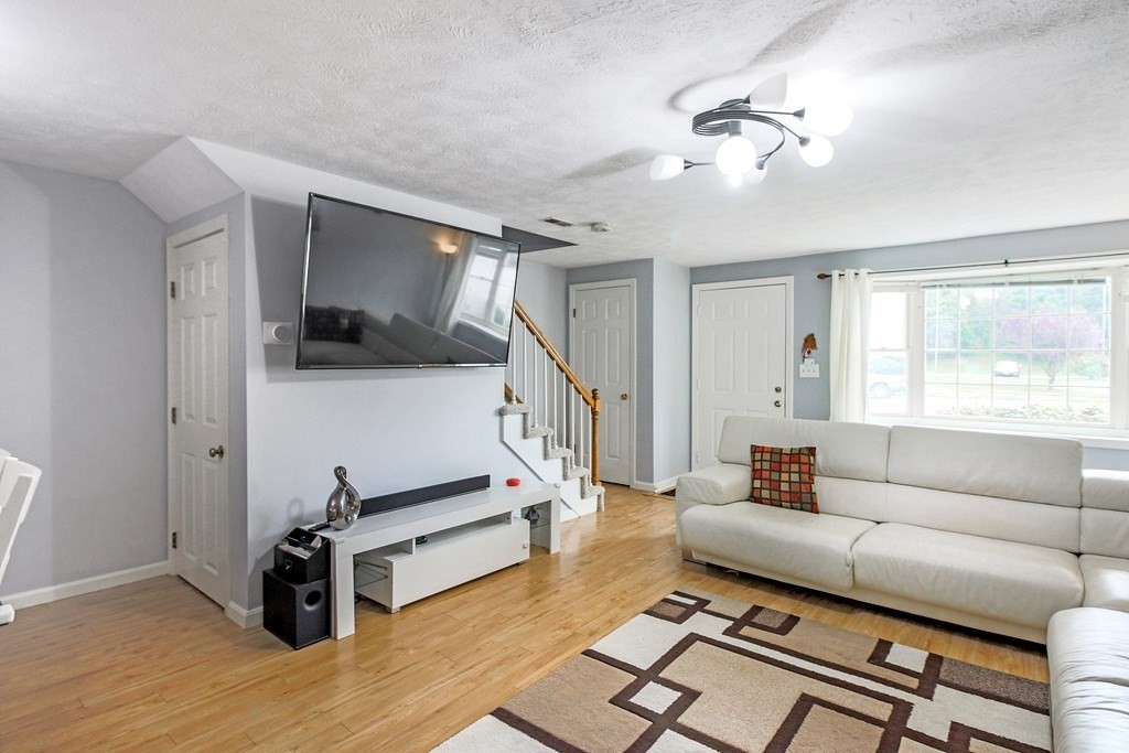 13 Pullard Road, Unit 37 Grafton, MA 01519 - Photo 4 of 27 Gallery Image 4