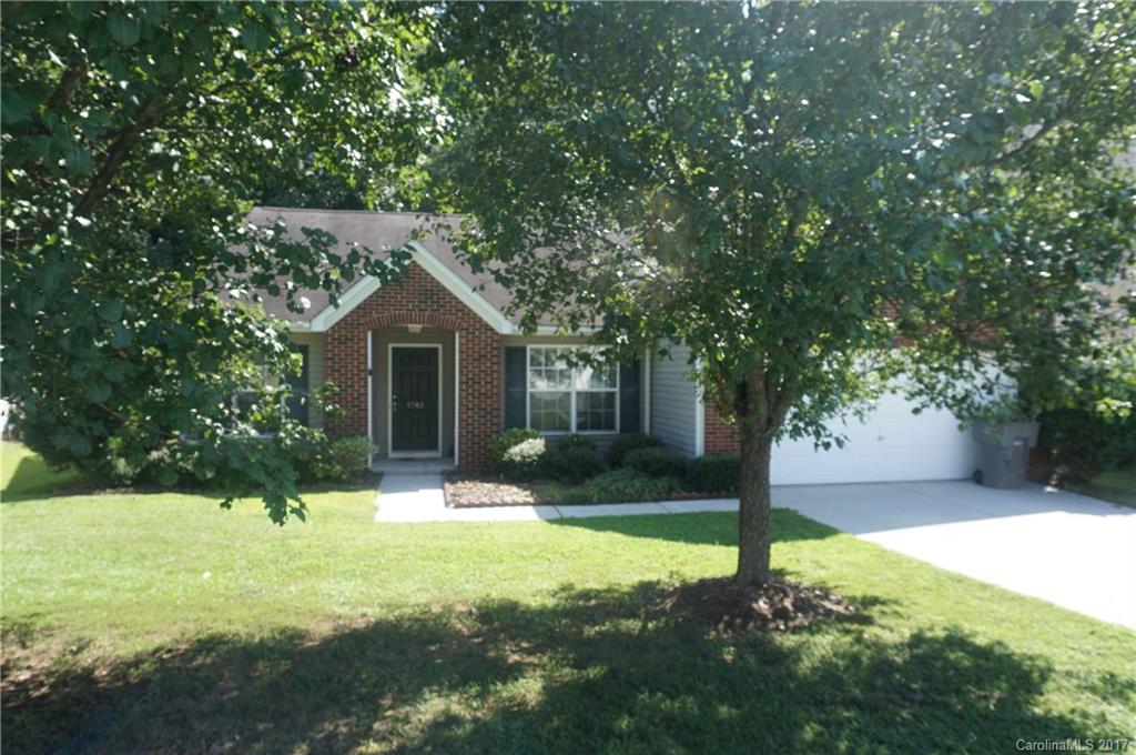 1742 Summit Ridge Lane Kannapolis, NC 28083 - Photo 2 of 20 Gallery Image 2