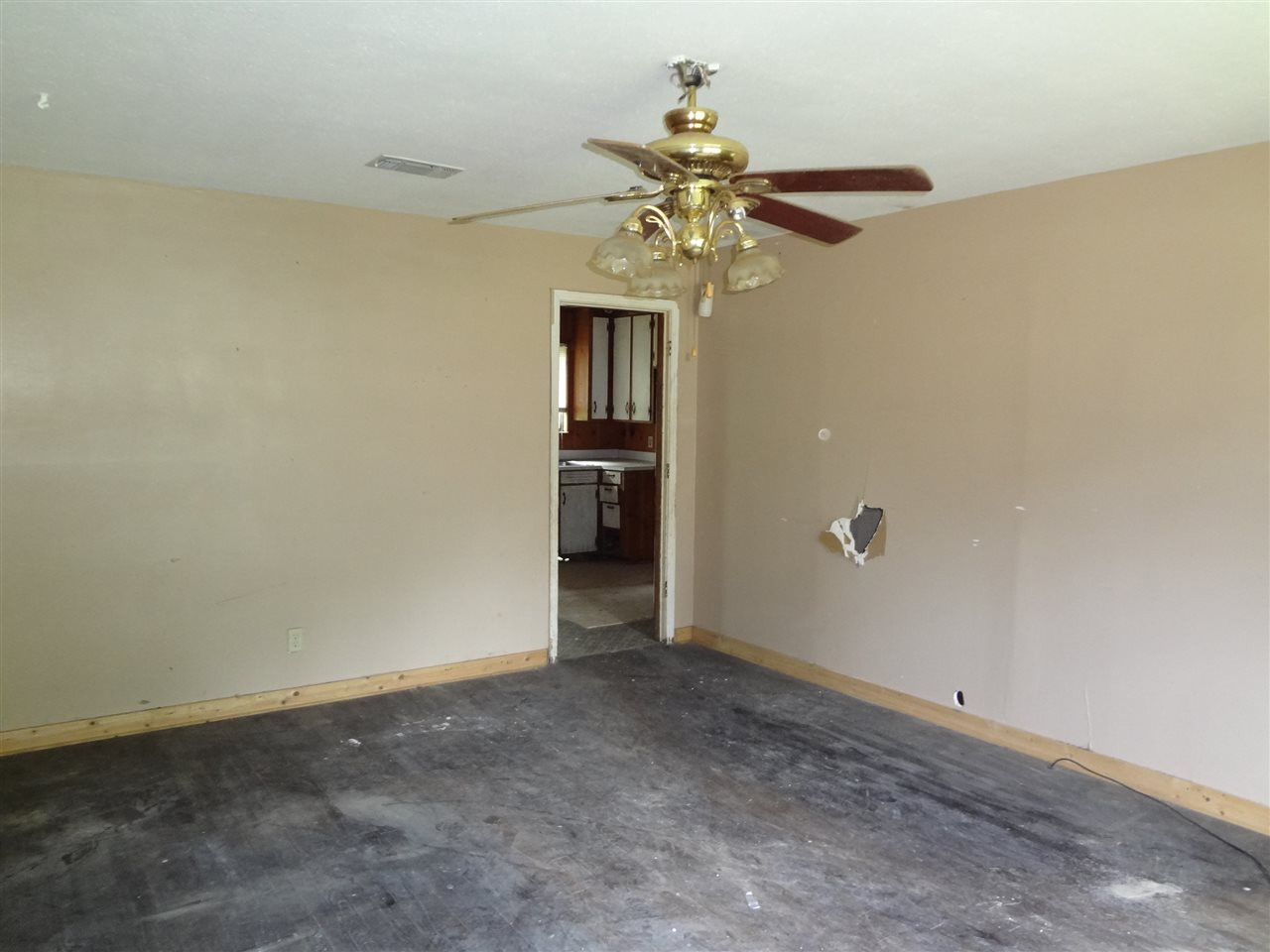 5750 Angle Street Jackson, MS 39206 - Photo 11 of 25 Photo 11
