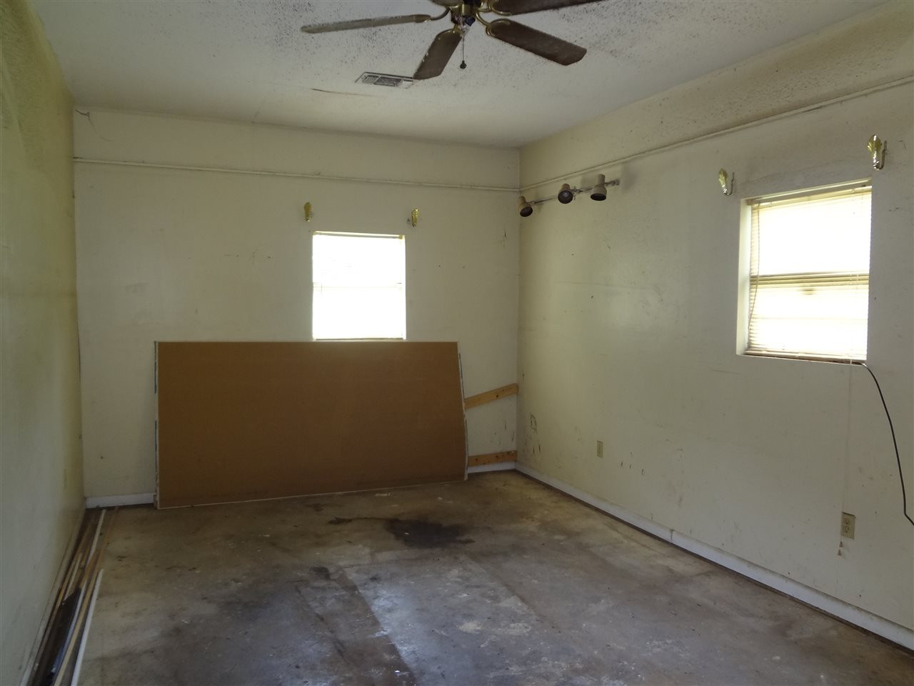 5750 Angle Street Jackson, MS 39206 - Photo 4 of 25 Photo 4