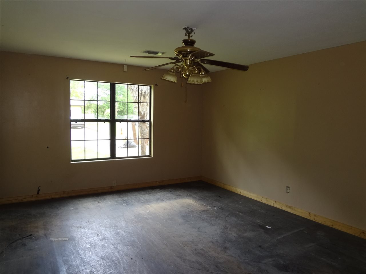5750 Angle Street Jackson, MS 39206 - Photo 9 of 25 Photo 9
