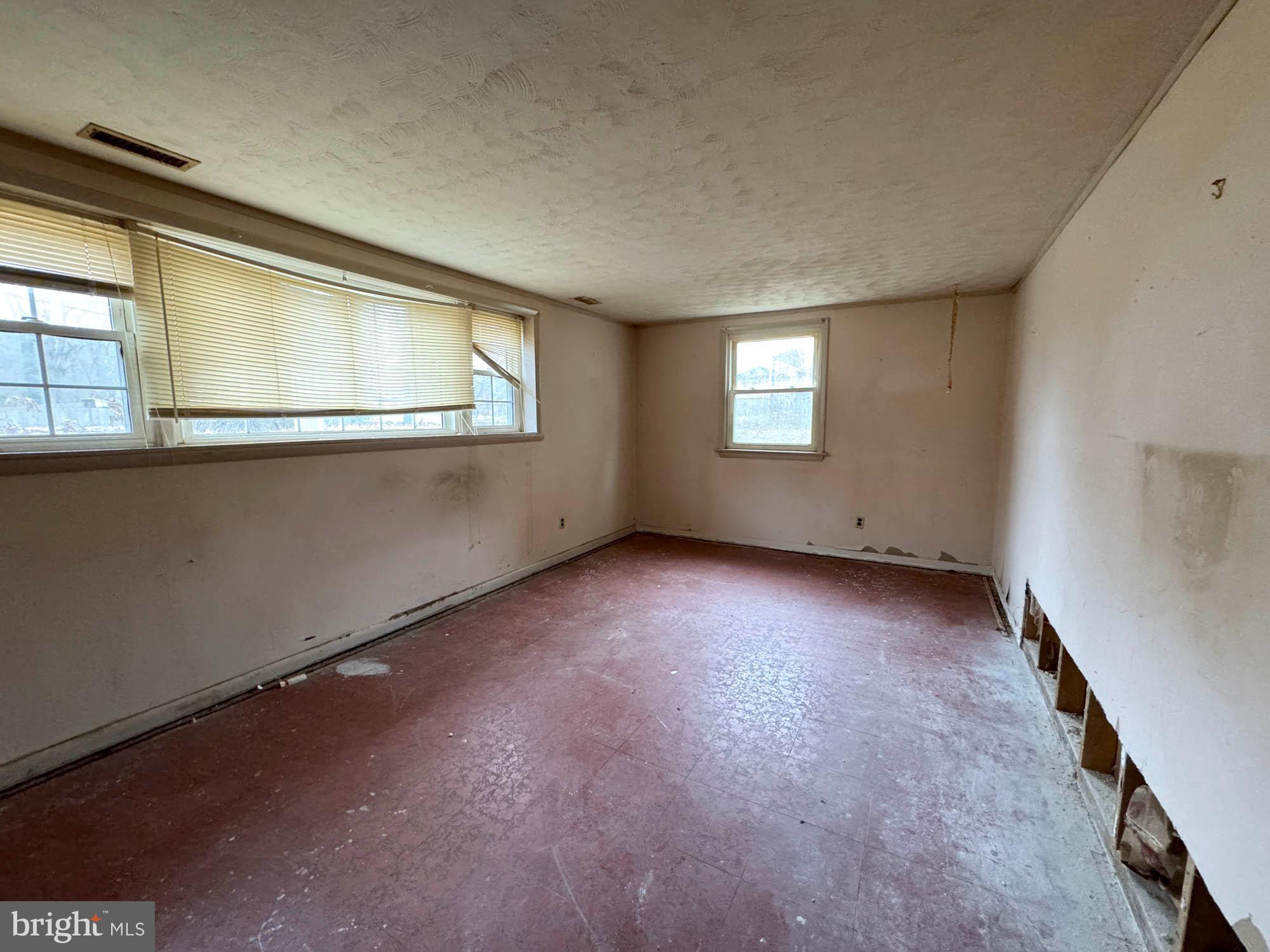 8479 Bussenius Road Pasadena, MD 21122 - Photo 26 of 27