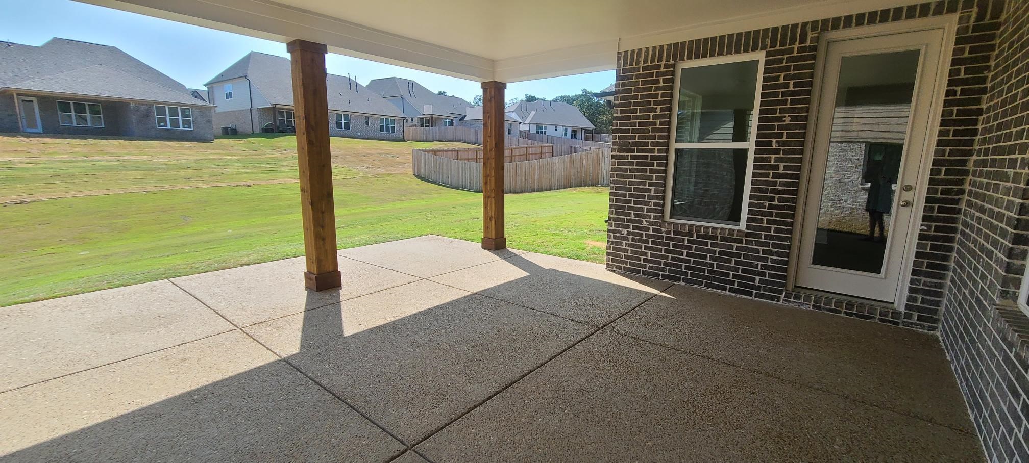 501 Halle Park Drive Collierville, TN 38017 - Photo 36 of 37 a view of an empty room and floor to ceiling window