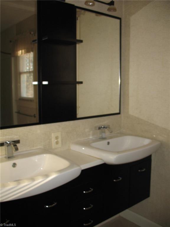 169 Little Beaver Road Lexington, NC 27295 - Photo 24 of 29 Gallery Image 24