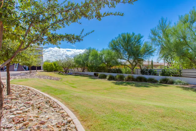 $3,800 | 17644 North 77th Place, Scottsdale, AZ 85255