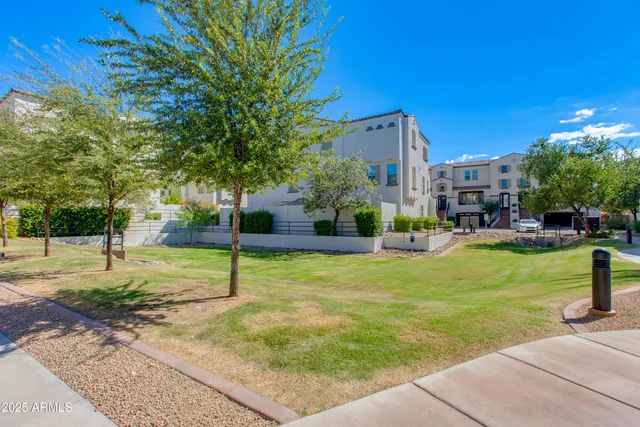 $3,800 | 17644 North 77th Place, Scottsdale, AZ 85255