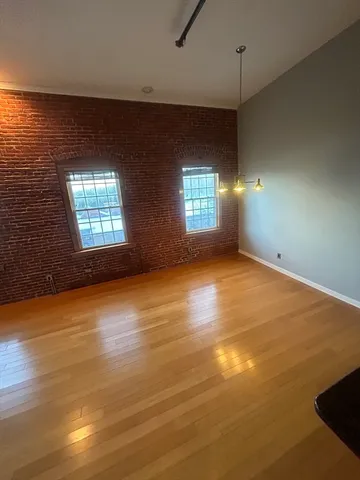 $1,750 | 1511 Main Street, Unit CPH7, Worcester, MA 01603