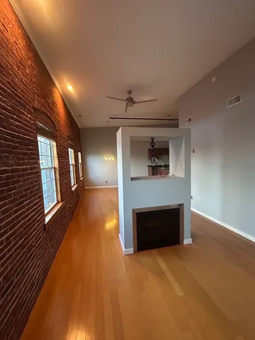 $1,750 | 1511 Main Street, Unit CPH7, Worcester, MA 01603