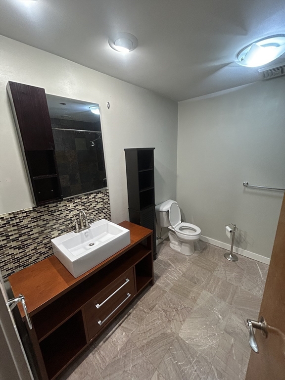 1511 Main Street, Unit CPH7 Worcester, MA 01603 - Photo 6 of 7